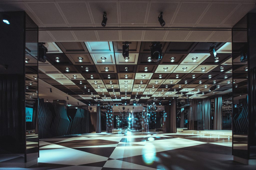 Leere Säle | Palais Berg