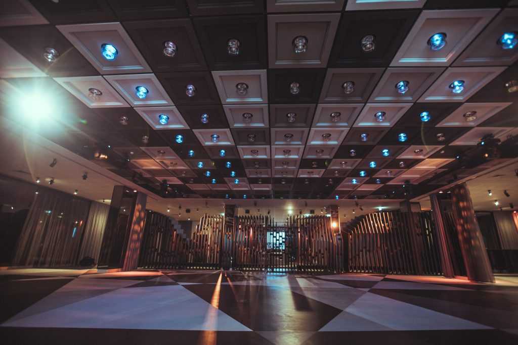 Leere Säle | Palais Berg
