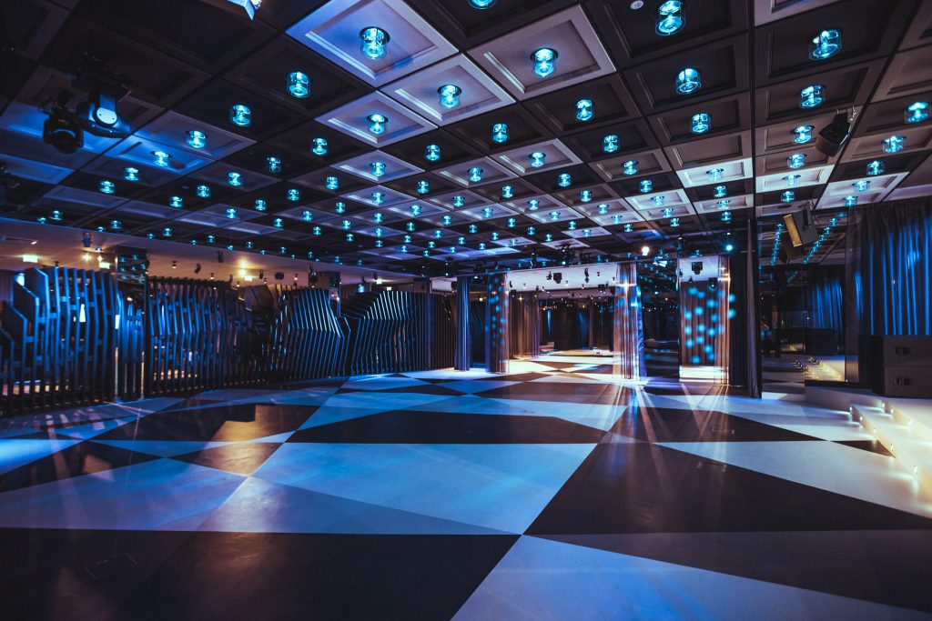 Leere Säle | Palais Berg