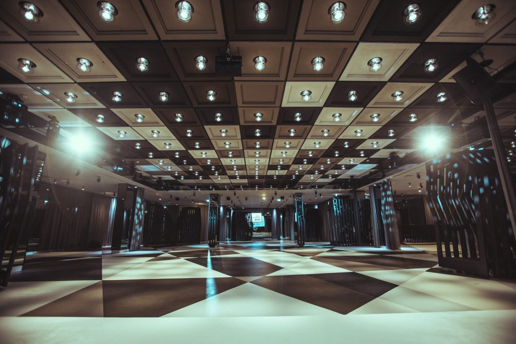 Leere Säle | Palais Berg