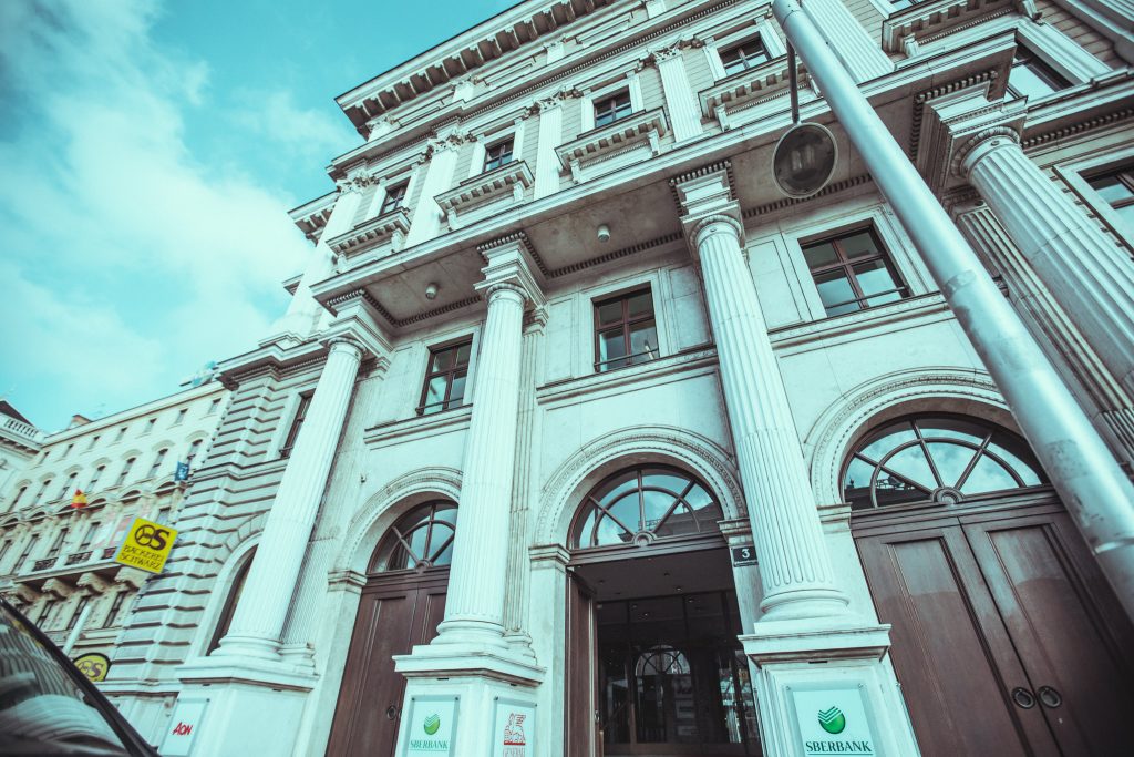 Leere Säle | Palais Berg