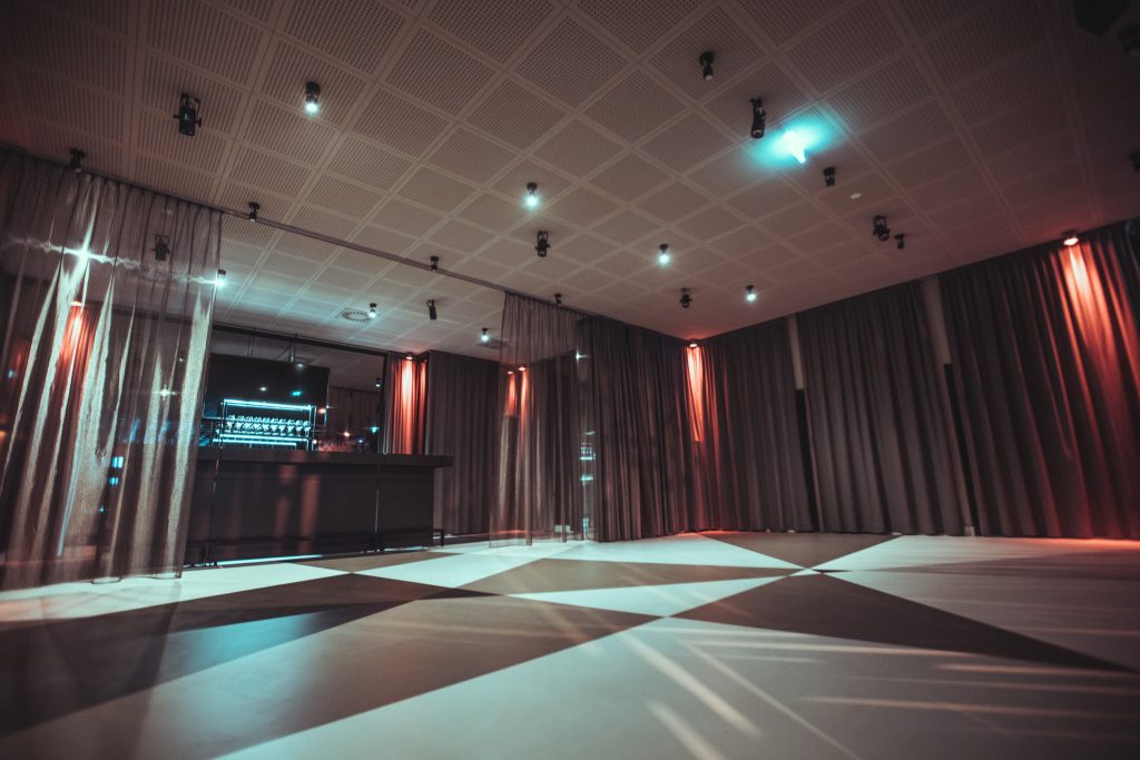 Leere Säle | Palais Berg