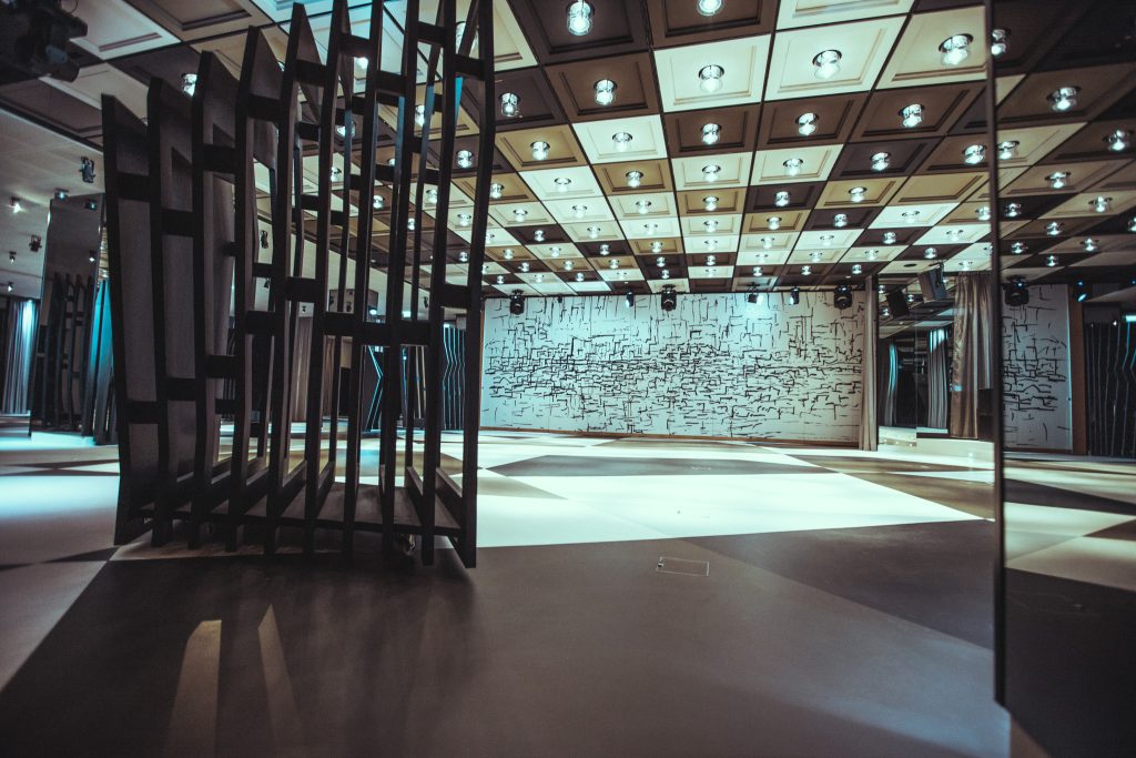 Leere Säle | Palais Berg
